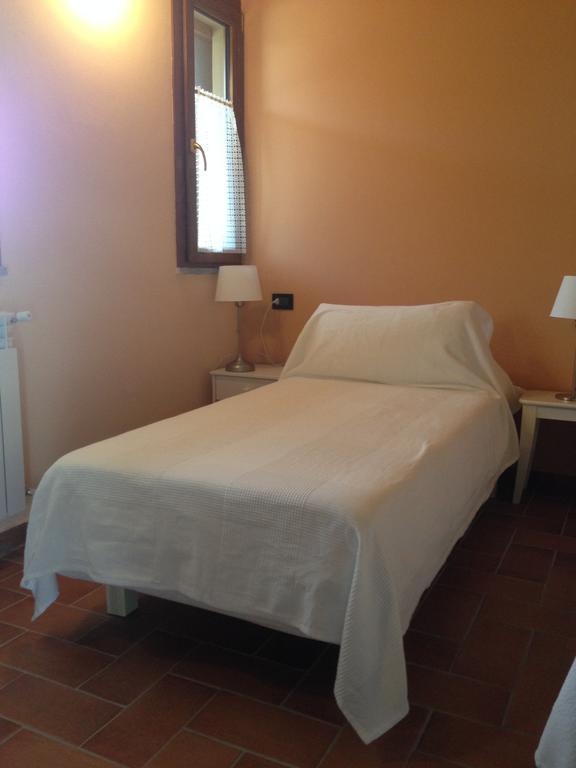 Cascina Battivacco Vila Milão Quarto foto